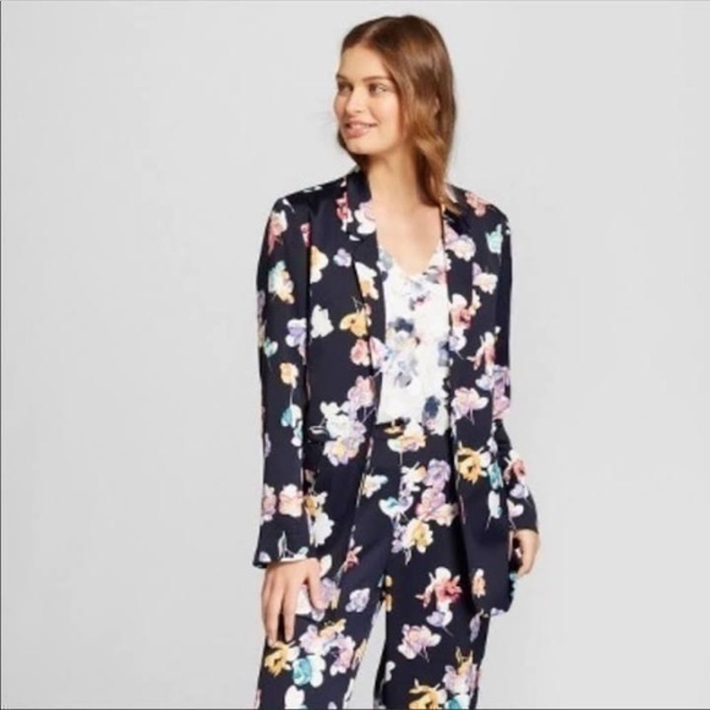 💫a.new.day | Navy Floral Blazer